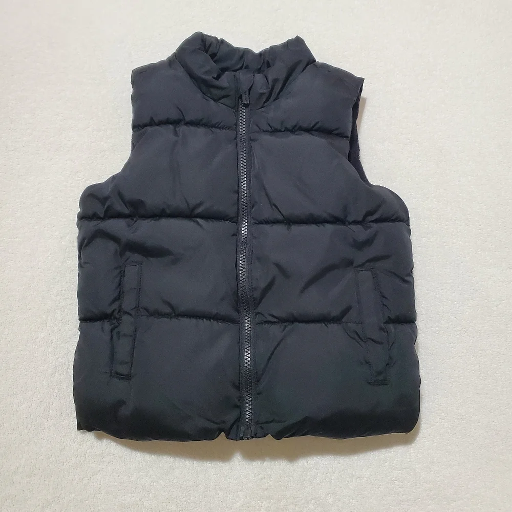 KIDS / OLD NAVY WATER RESISTANT PUFFER VEST SIZE 4 YEARS